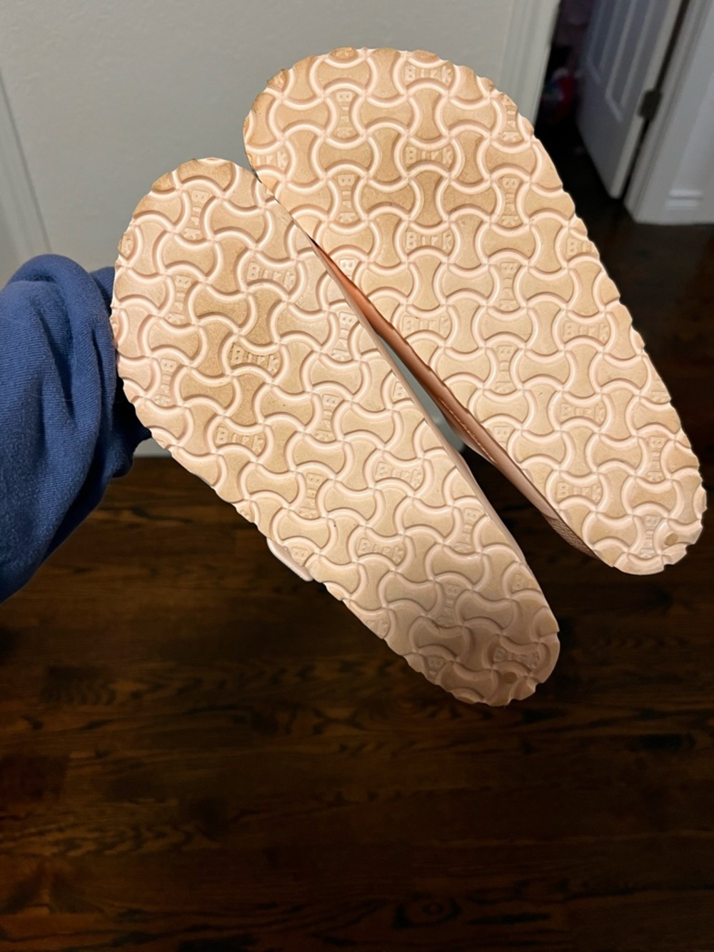 Pink Birkenstocks 10-10.5 - Picture 3 of 3